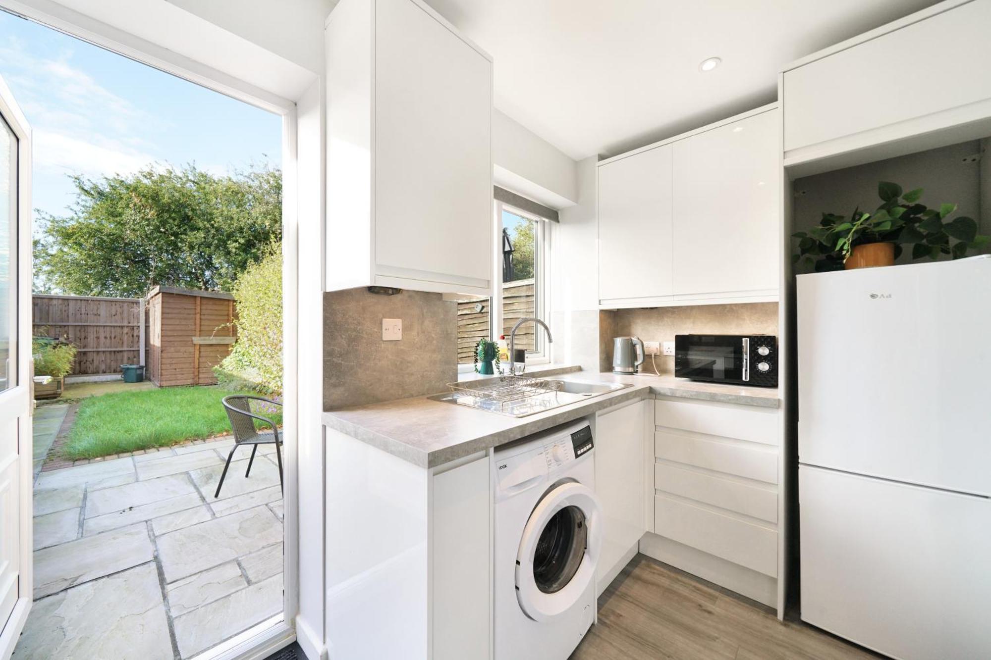 Cosy Corner In Aylesbury Near Stoke Mandeville Hospital & Town Centre With Private Parking Luaran gambar