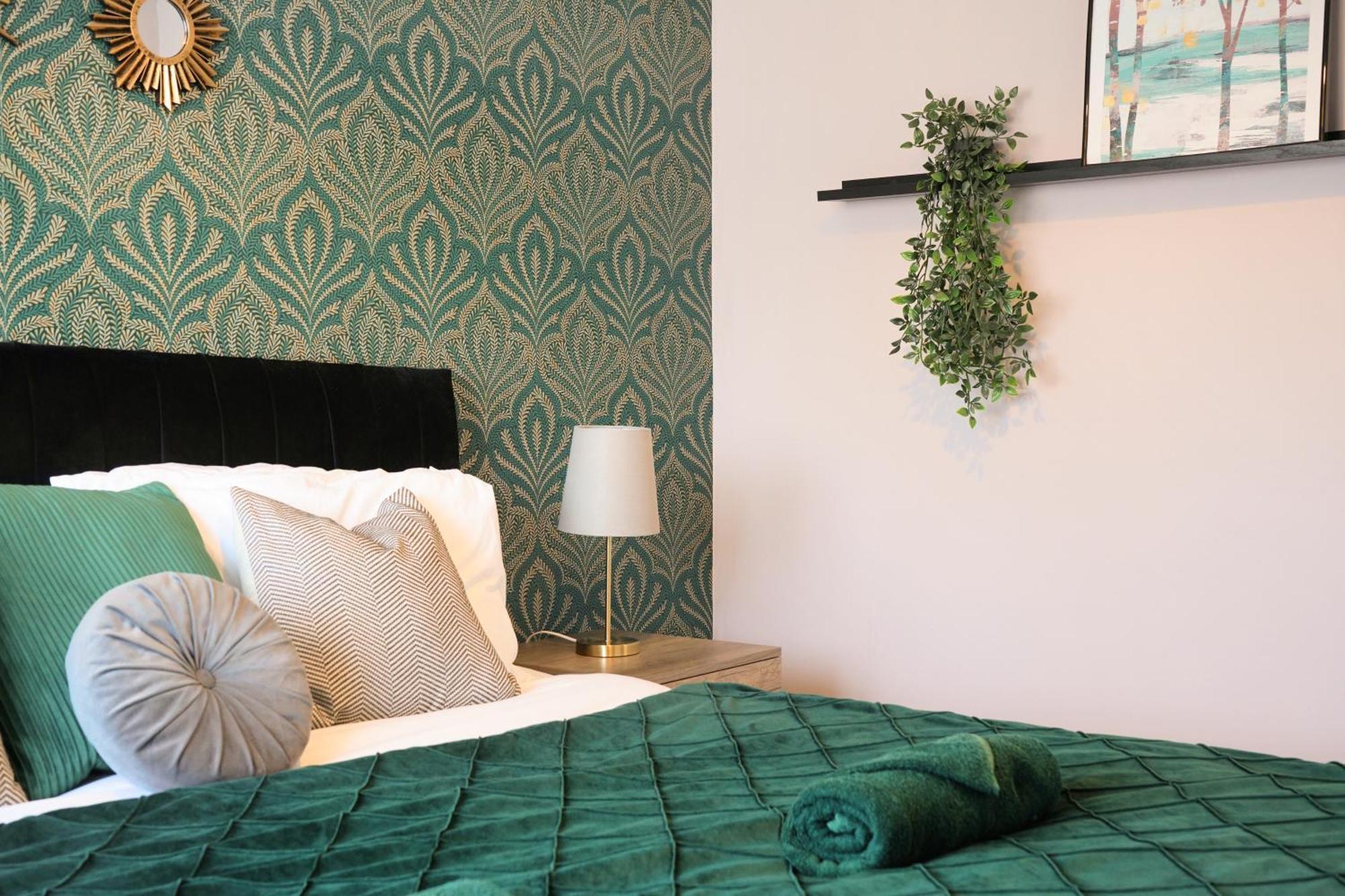 Cosy Corner In Aylesbury Near Stoke Mandeville Hospital & Town Centre With Private Parking Luaran gambar