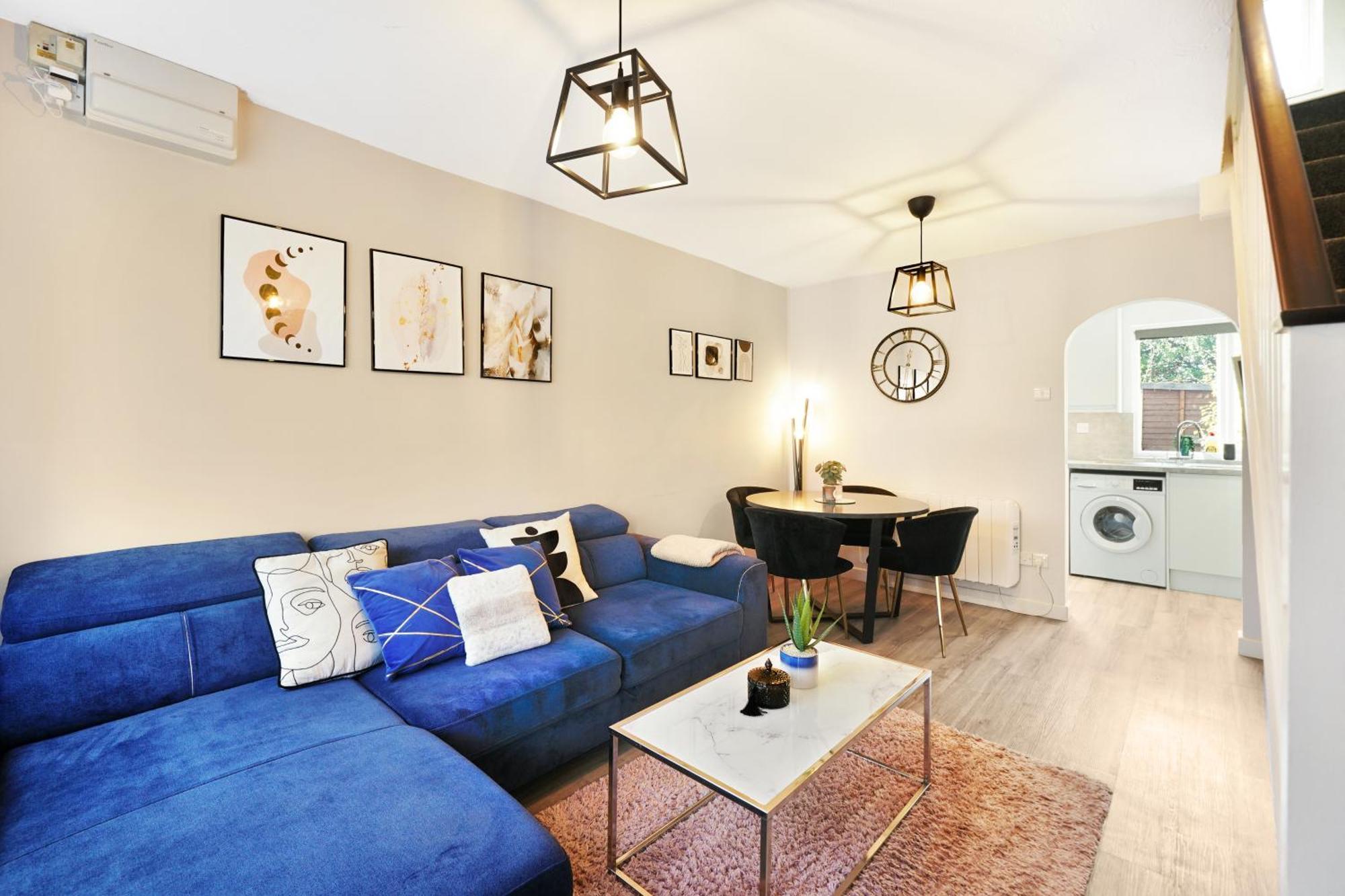 Cosy Corner In Aylesbury Near Stoke Mandeville Hospital & Town Centre With Private Parking Luaran gambar